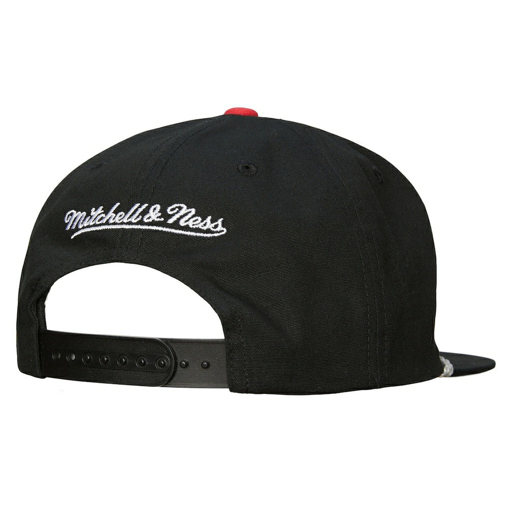 Chicago Bulls Ascend Deadstock Snapback Hat Black - NBA