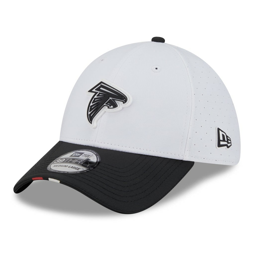 Atlanta Falcons New Era 2025 NFL Training Camp 39THIRTY Flex Hat White/Black | NFL