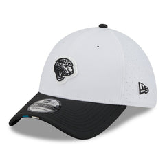 Jacksonville Jaguars New Era 2025 NFL Training Camp Throwback Logo 39THIRTY Flex Hat White/Black | NFL