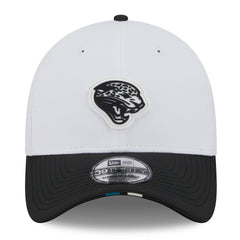 Jacksonville Jaguars New Era 2025 NFL Training Camp Throwback Logo 39THIRTY Flex Hat White/Black | NFL
