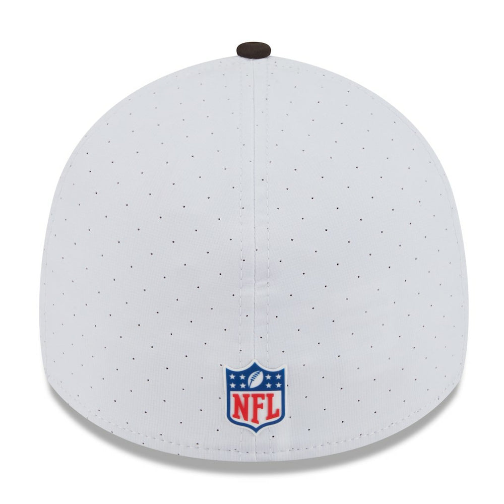 Cleveland Browns New Era 2025 NFL Training Camp Throwback Logo 39THIRTY Flex Hat White/Brown | NFL