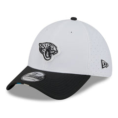 Jacksonville Jaguars New Era 2025 NFL Training Camp 39THIRTY Flex Hat White/Black | NFL
