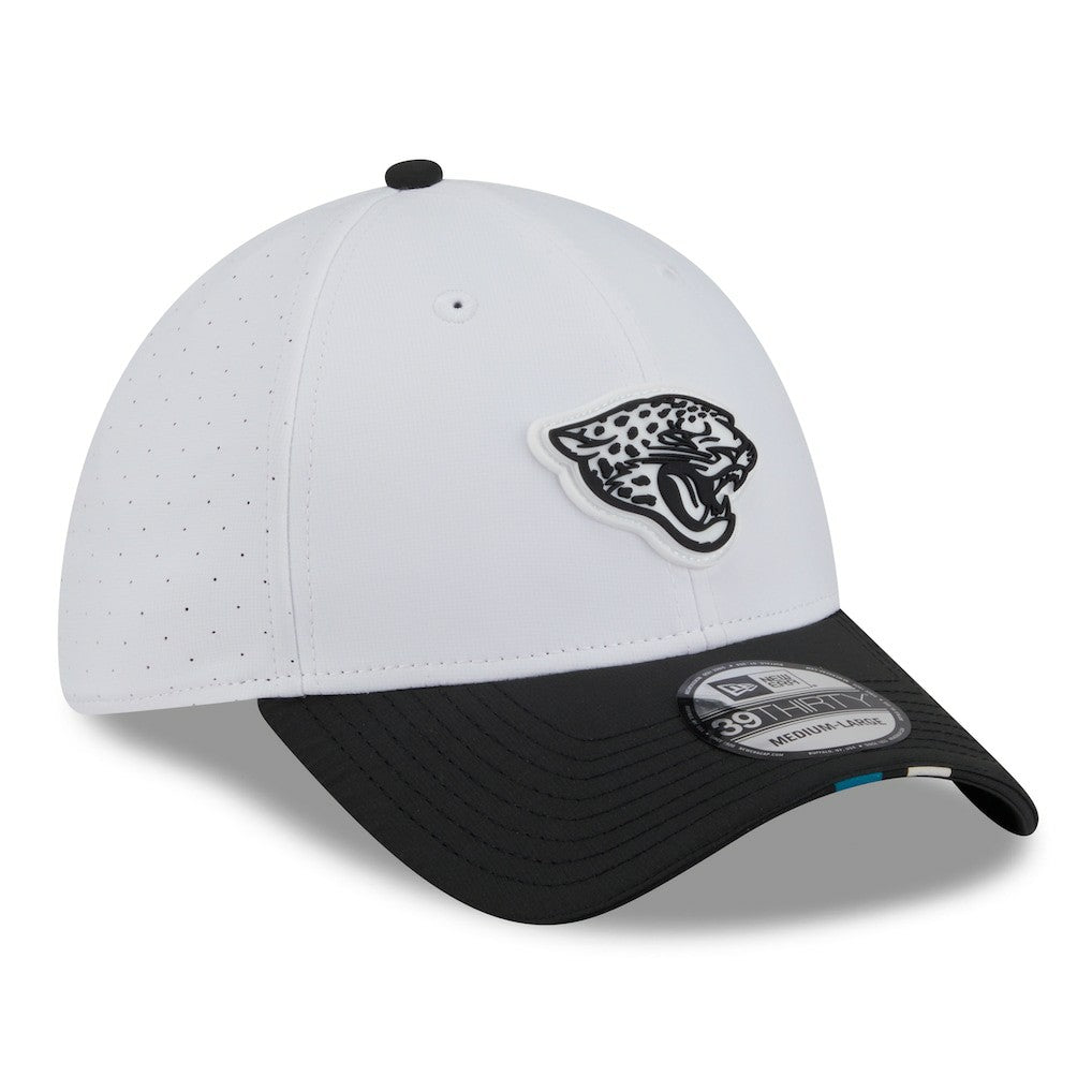 Jacksonville Jaguars New Era 2025 NFL Training Camp 39THIRTY Flex Hat White/Black | NFL