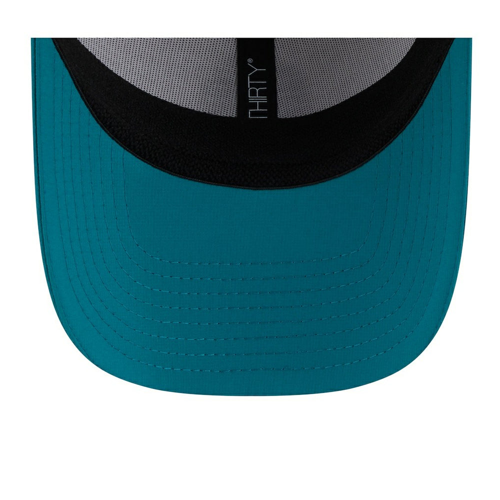 Miami Dolphins New Era 2025 NFL Training Camp Throwback Logo 39THIRTY Flex Hat White/Aqua | NFL