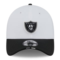 Las Vegas Raiders New Era 2025 NFL Training Camp 39THIRTY Flex Hat White/Black | NFL