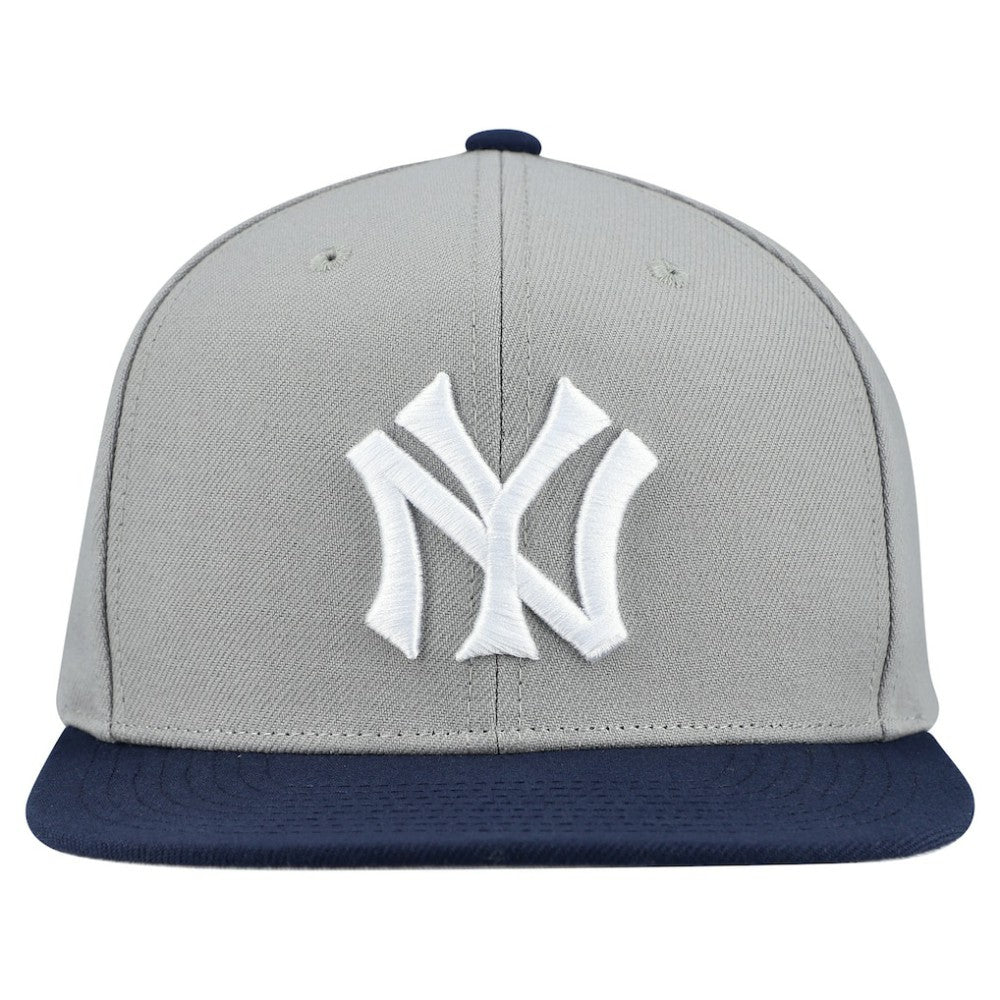 New York Yankees Mitchell & Ness Cooperstown Collection Basic Flip Snapback Hat - MLB