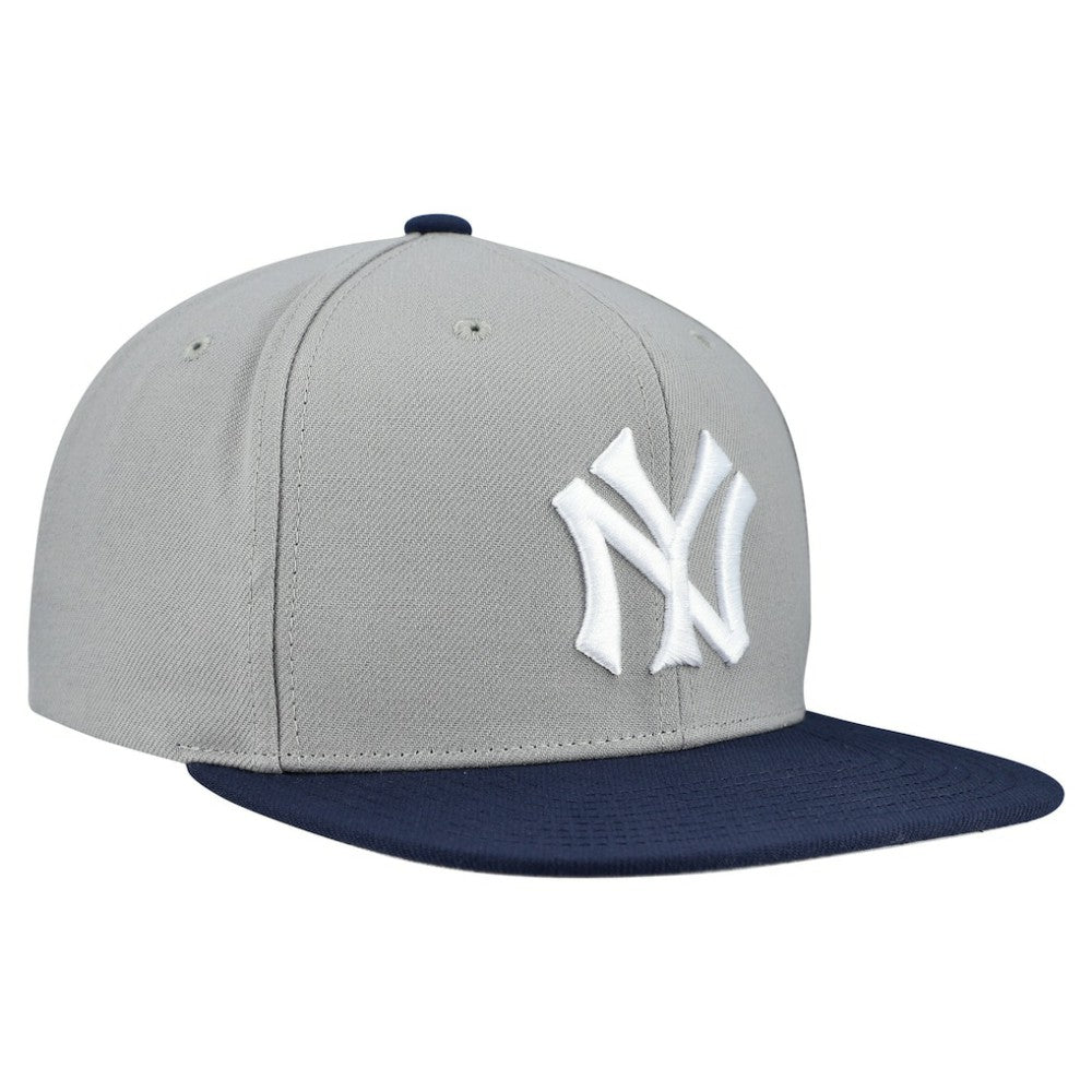 New York Yankees Mitchell & Ness Cooperstown Collection Basic Flip Snapback Hat - MLB