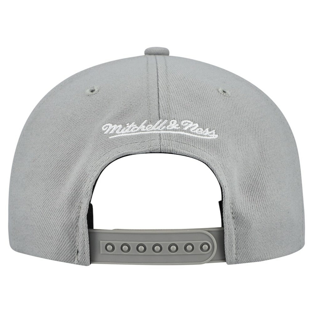 San Francisco Giants Mitchell & Ness Cooperstown Collection Basic Flip Snapback Hat - MLB