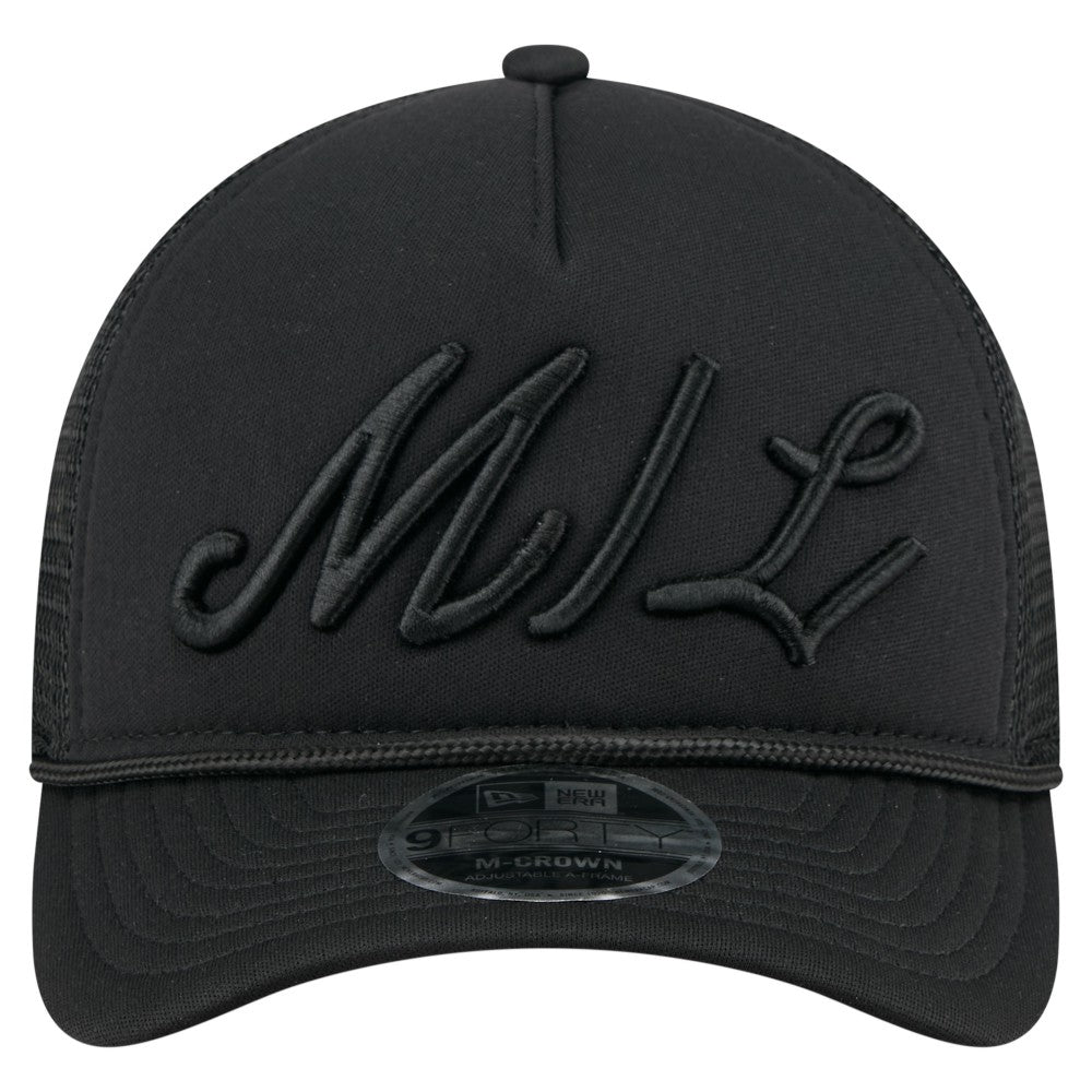 Milwaukee Brewers New Era City Initial 9FORTY A-Frame M-Crown Adjustable Trucker Hat - MLB