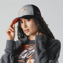 Houston Astros New Era Women's Boxy Mineral Wash Dolmen Sleeve Cropped Sweatshirt - MLB