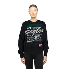 Philadelphia Eagles New Era Women's Oversized Throwback Mineral Wash Crew Neck Sweatshirt Black | NFL