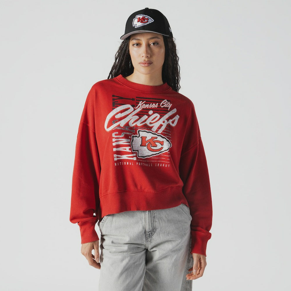 Kansas City Chiefs New Era Women's Oversized Throwback Mineral Wash Crew Neck Sweatshirt Red | NFL