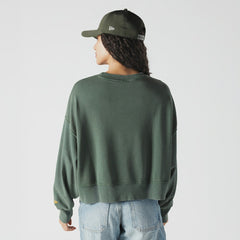Green Bay Packers New Era Women's Oversized Throwback Mineral Wash Crew Neck Sweatshirt Green | NFL