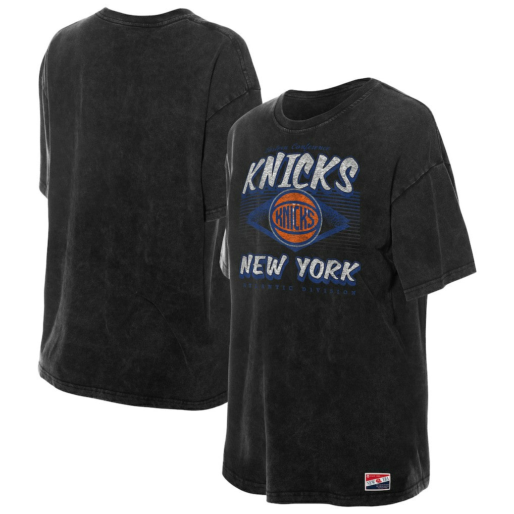 New York Knicks Women's Throwback Mineral Wash Oversized T-Shirt Black - NBA