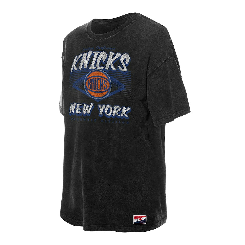 New York Knicks Women's Throwback Mineral Wash Oversized T-Shirt Black - NBA
