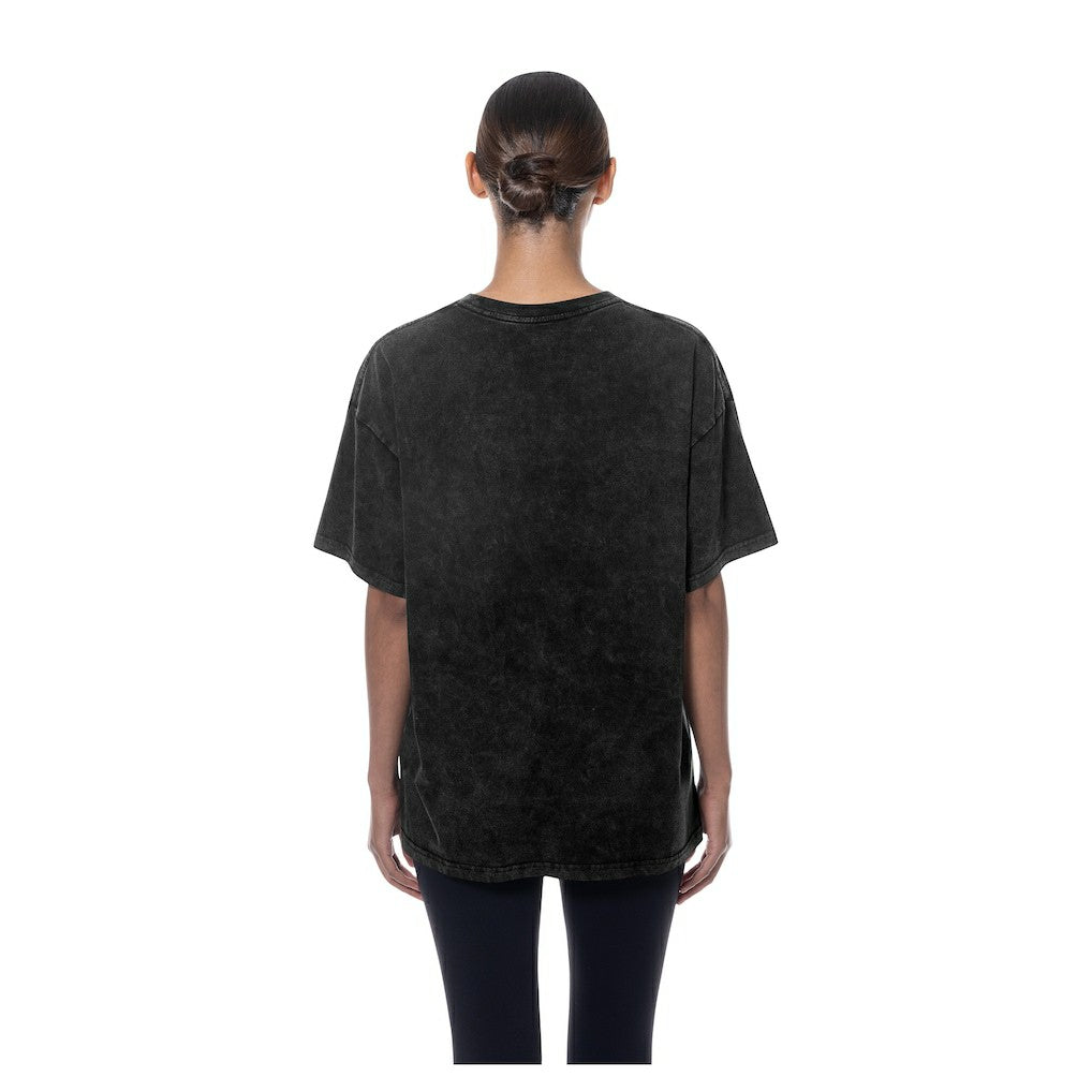 New York Knicks Women's Throwback Mineral Wash Oversized T-Shirt Black - NBA