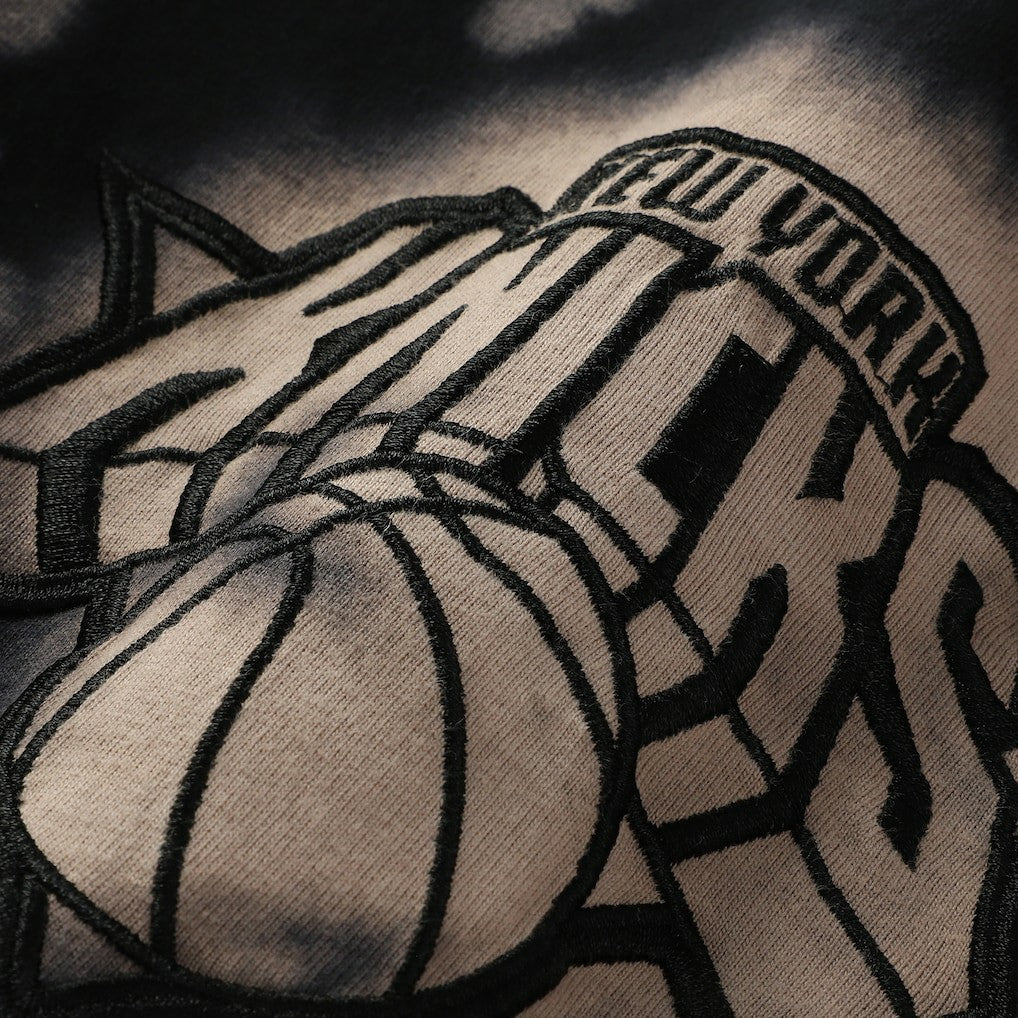 New York Knicks Injection Bleached Out Raw Edge Oversized T-Shirt Black - NBA