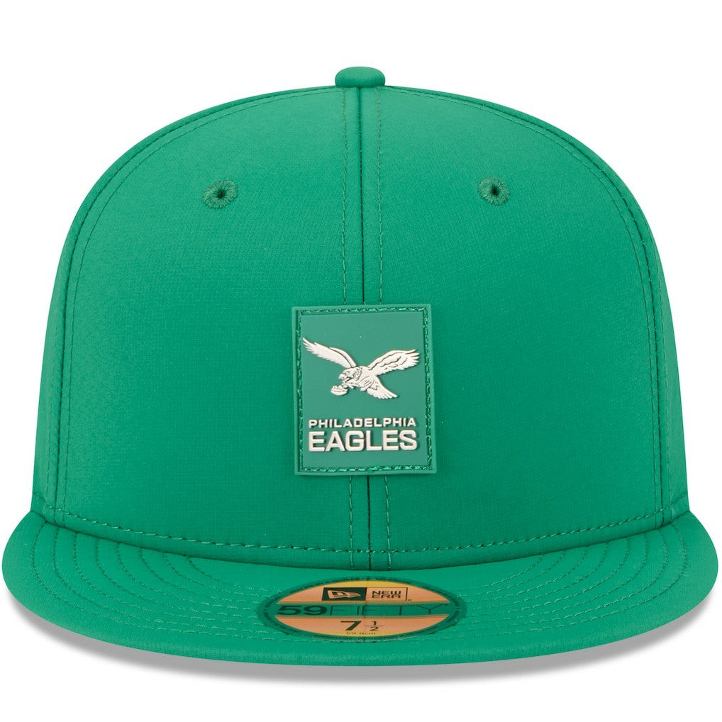 Philadelphia Eagles New Era 2025 Sideline Throwback 59FIFTY Fitted Hat Kelly Green | NFL