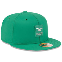 Philadelphia Eagles New Era 2025 Sideline Throwback 59FIFTY Fitted Hat Kelly Green | NFL