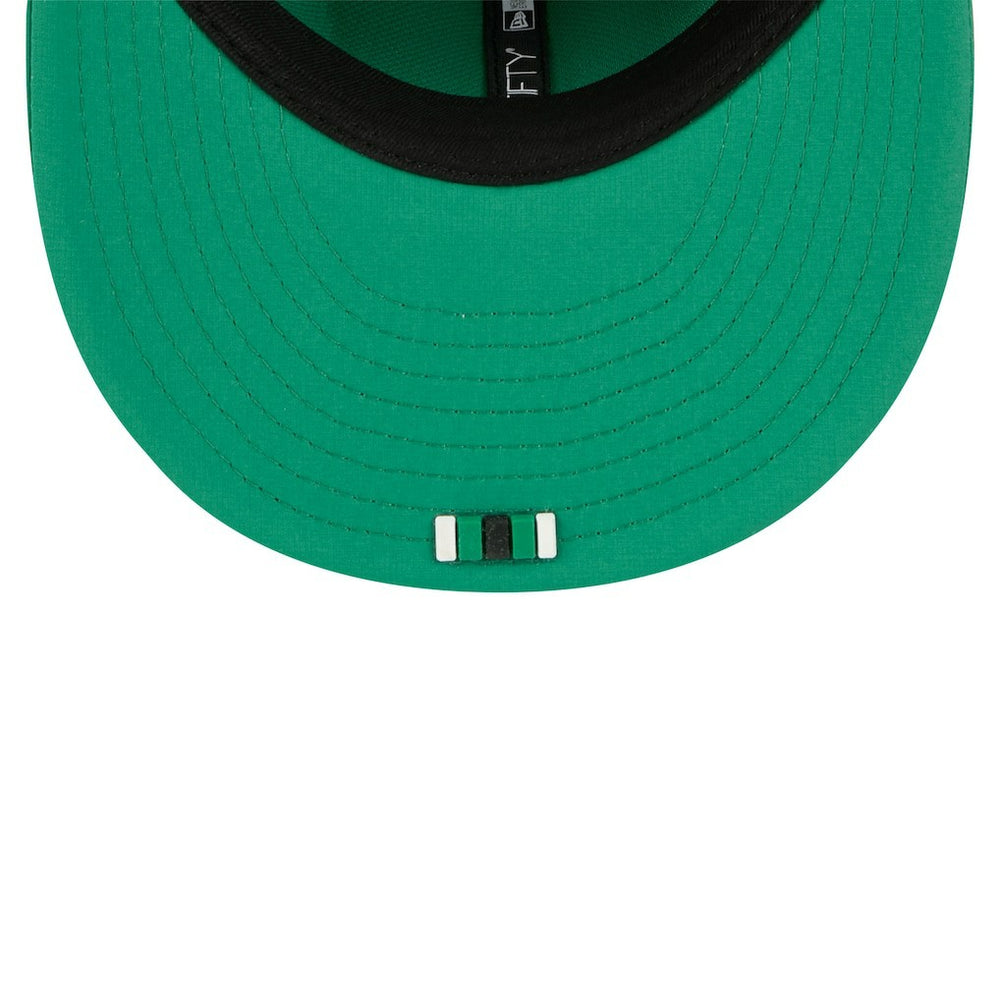Philadelphia Eagles New Era 2025 Sideline Throwback 59FIFTY Fitted Hat Kelly Green | NFL