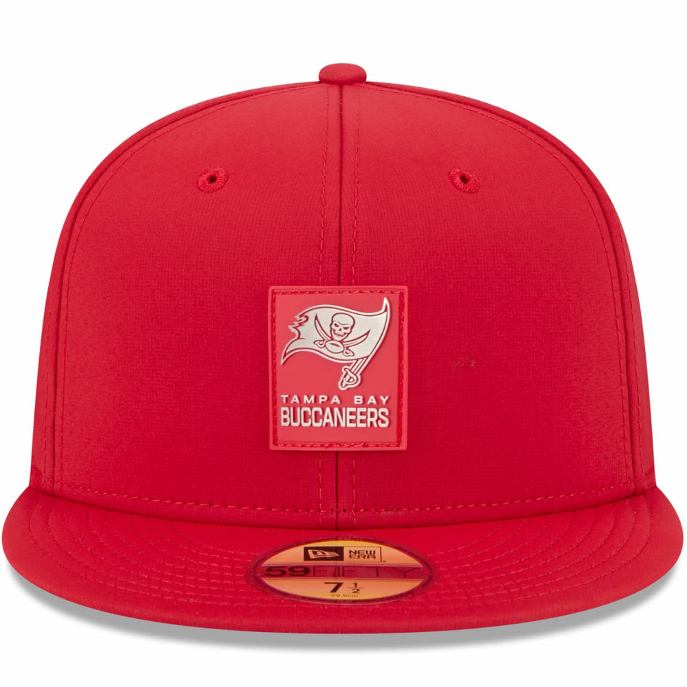 Tampa Bay Buccaneers New Era 2025 Sideline 59FIFTY Fitted Hat Red | NFL