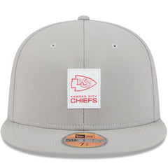 Kansas City Chiefs New Era 2025 Sideline 59FIFTY Fitted Hat Gray | NFL