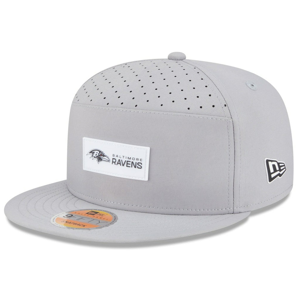 Baltimore Ravens New Era 2025 Sideline Split Panel 9FIFTY Snapback Hat Gray | NFL