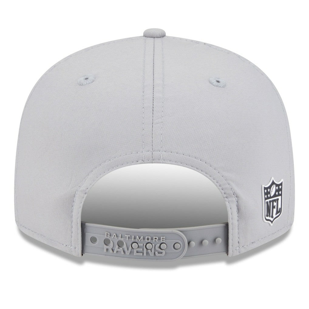 Baltimore Ravens New Era 2025 Sideline Split Panel 9FIFTY Snapback Hat Gray | NFL