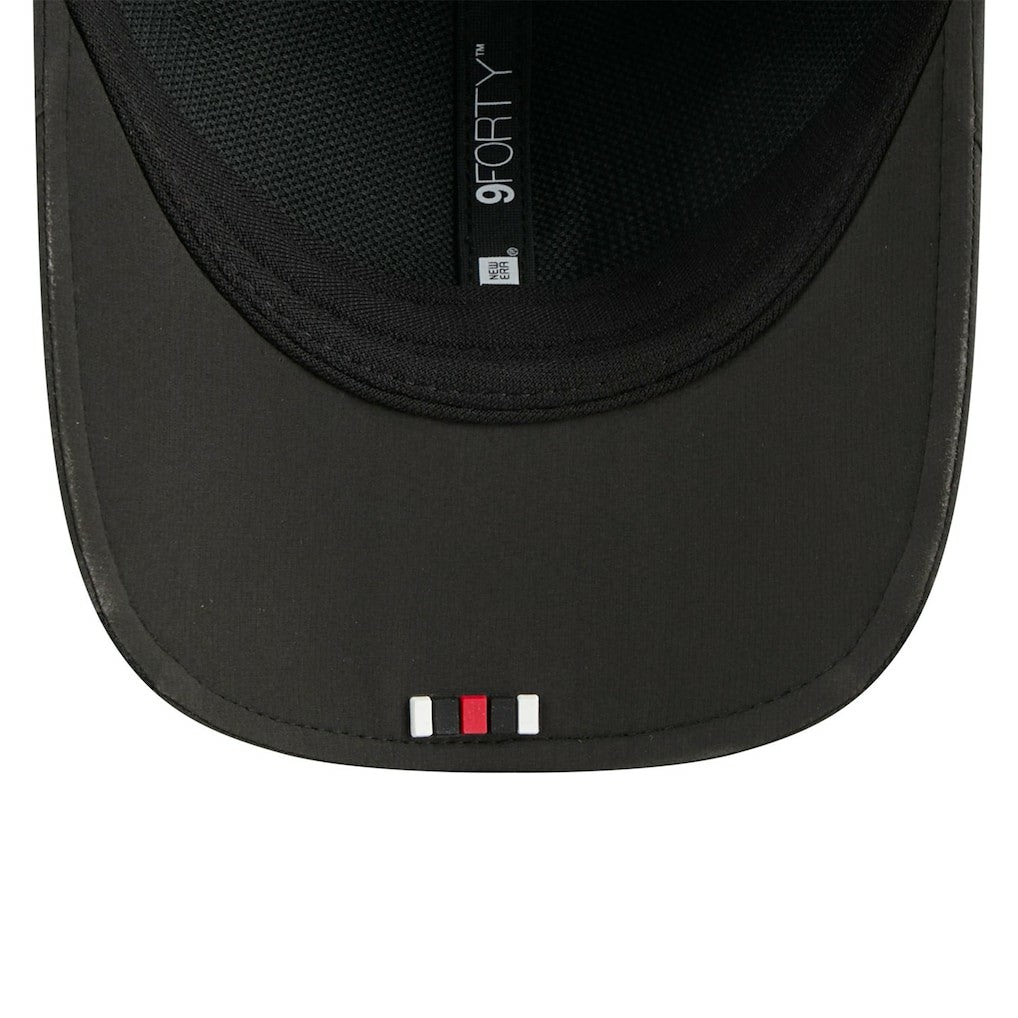 Atlanta Falcons New Era 2025 Sideline M-Crown 9FORTY Adjustable Hat Black | NFL