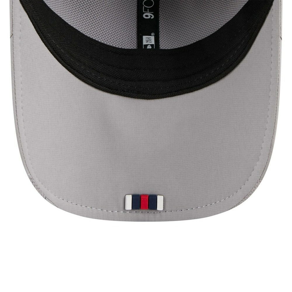 New England Patriots New Era 2025 Sideline M-Crown 9FORTY Adjustable Hat Gray | NFL