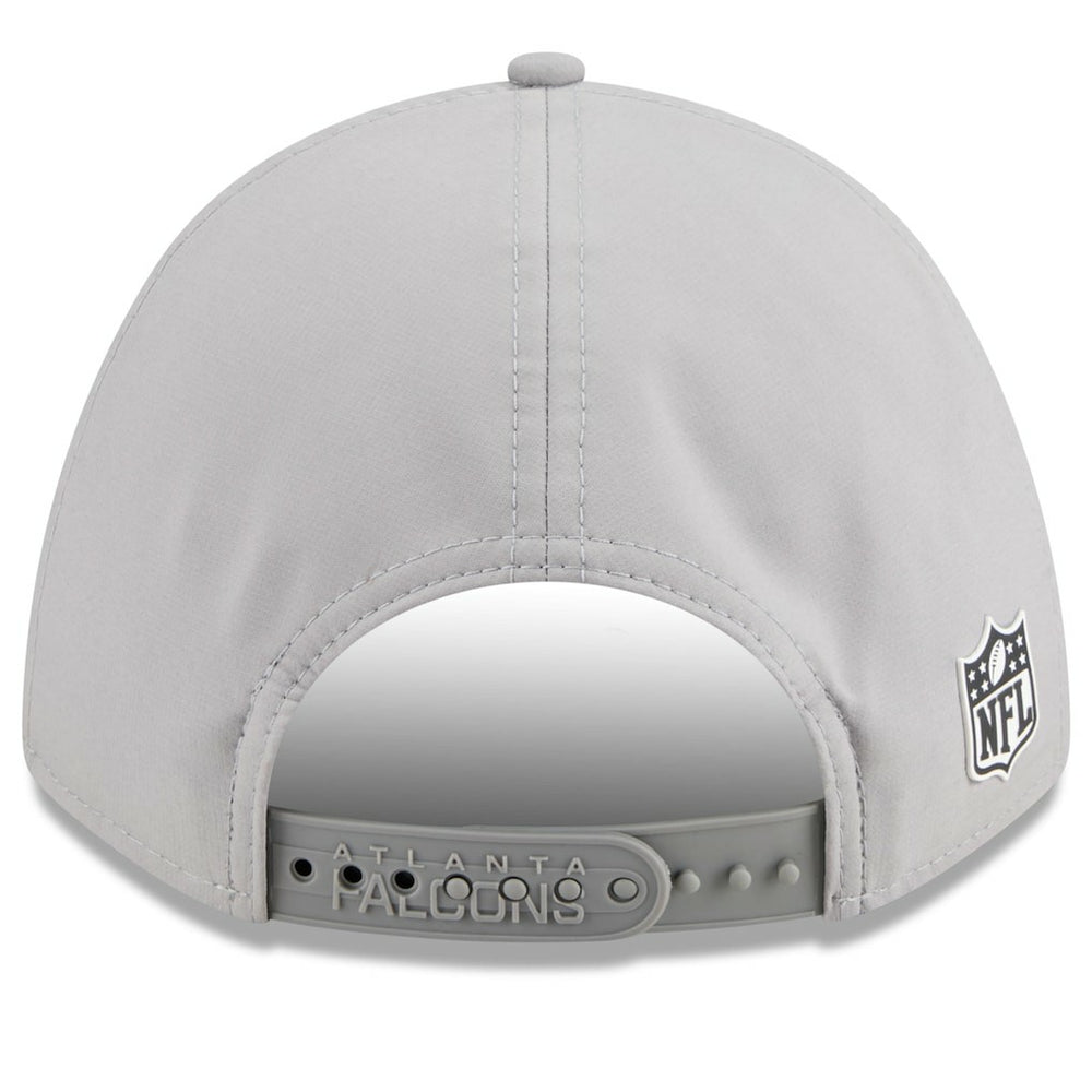 Atlanta Falcons New Era 2025 Sideline M-Crown 9FORTY Adjustable Hat Gray | NFL