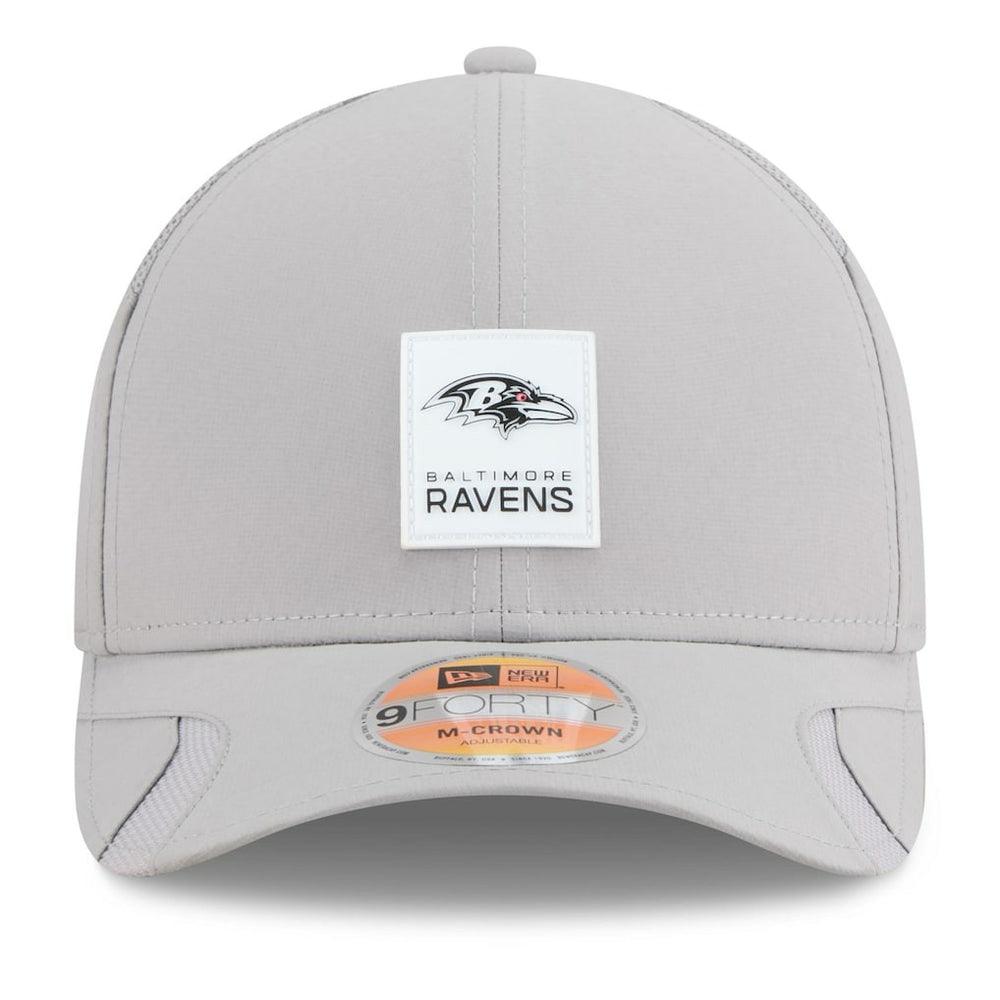 Baltimore Ravens New Era 2025 Sideline M-Crown 9FORTY Adjustable Hat Gray | NFL