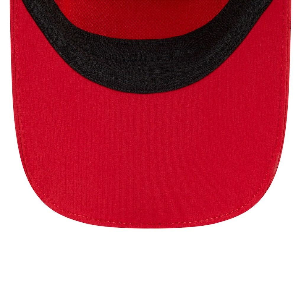Kansas City Chiefs New Era 2025 Sideline Runner Adjustable Hat Red | NFL