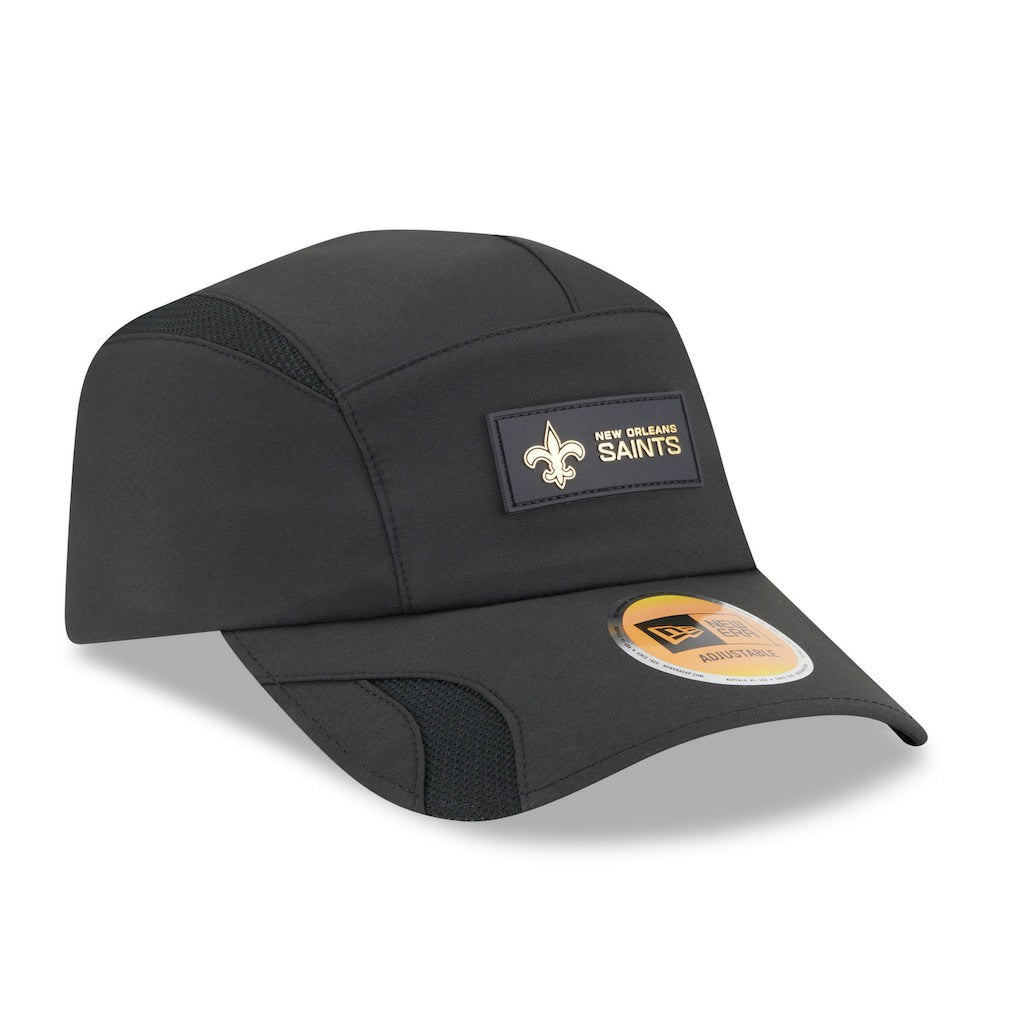 New Orleans Saints New Era 2025 Sideline Runner Adjustable Hat Black | NFL