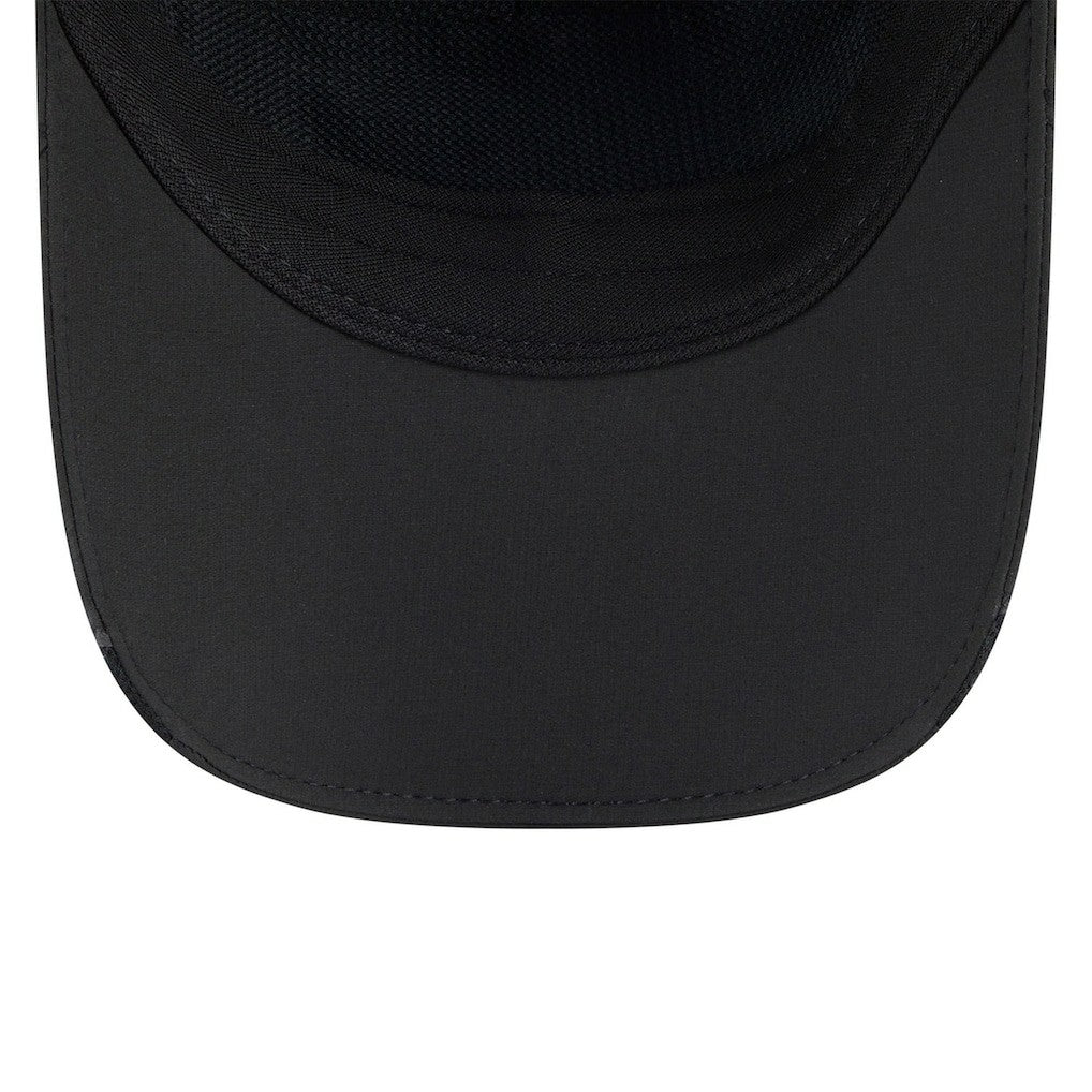 New Orleans Saints New Era 2025 Sideline Runner Adjustable Hat Black | NFL