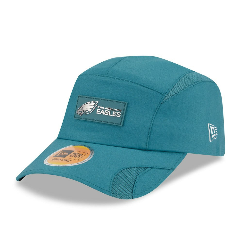 Philadelphia Eagles New Era 2025 Sideline Runner Adjustable Hat Midnight Green | NFL