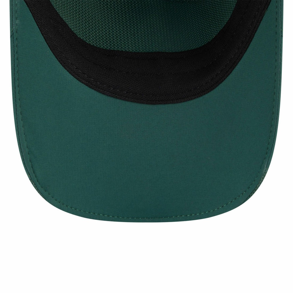 Green Bay Packers New Era 2025 Sideline Runner Adjustable Hat Green | NFL
