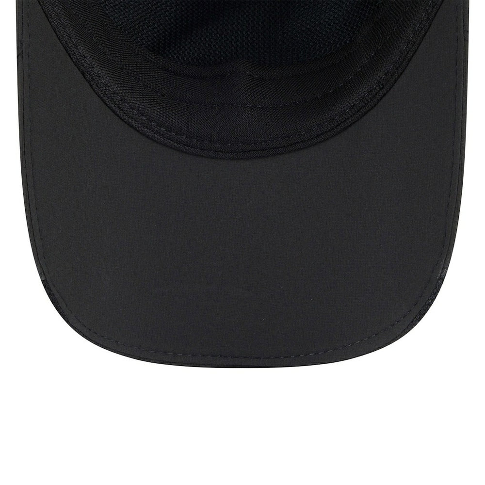 Atlanta Falcons New Era 2025 Sideline Runner Adjustable Hat Black | NFL