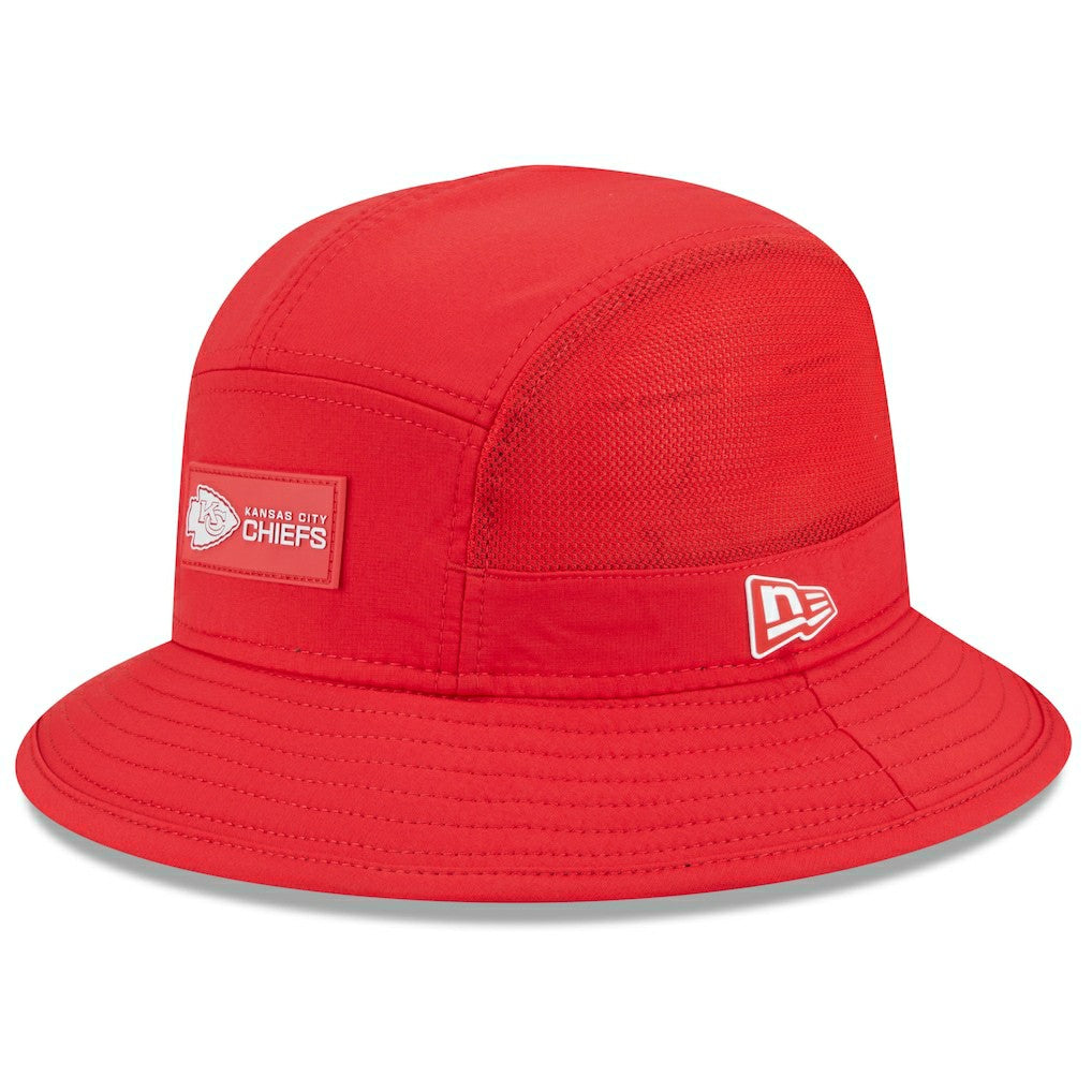 Kansas City Chiefs New Era 2025 Sideline Bucket Hat Red | NFL