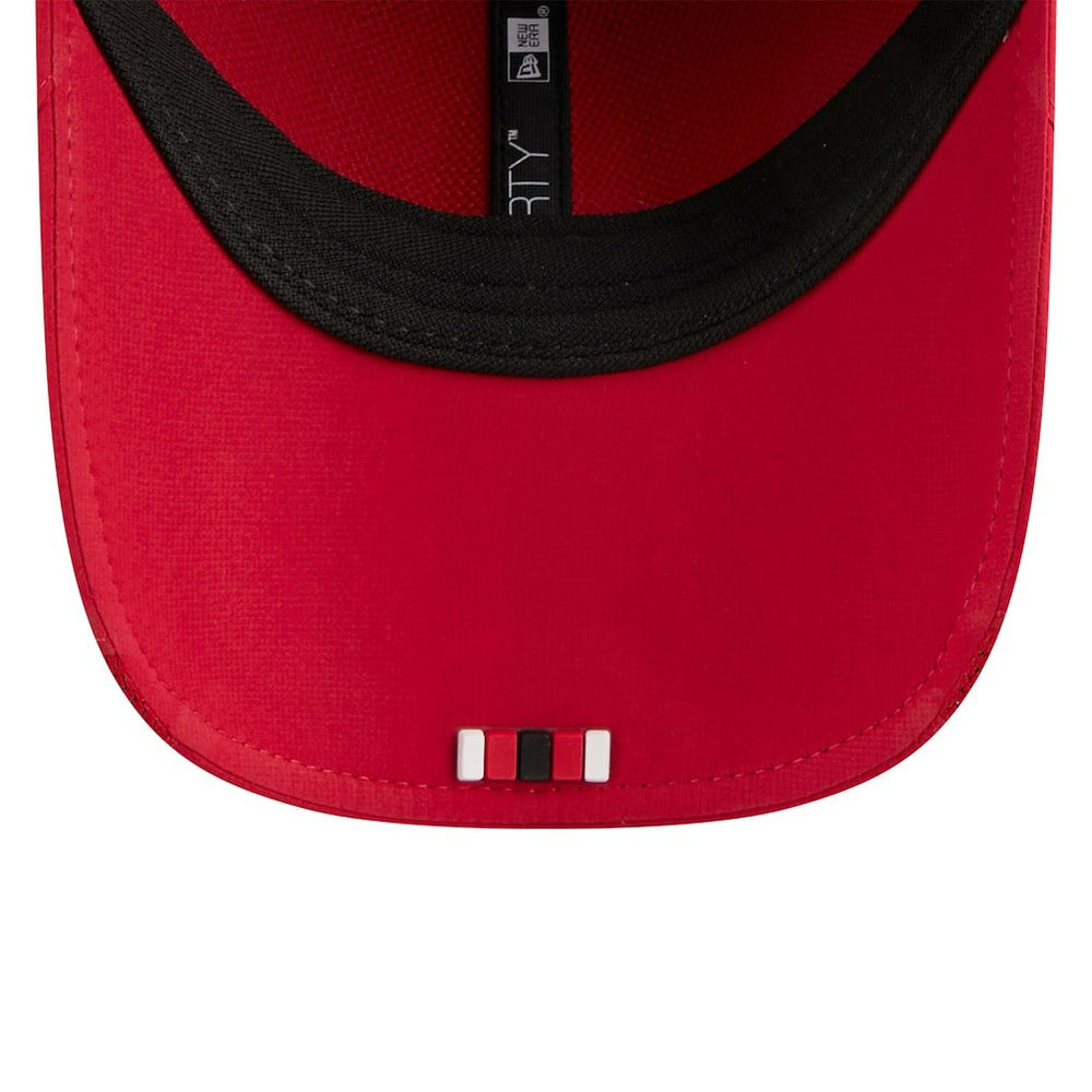 San Francisco 49ers New Era Youth 2025 Sideline 9FORTY Adjustable Hat Scarlet | NFL