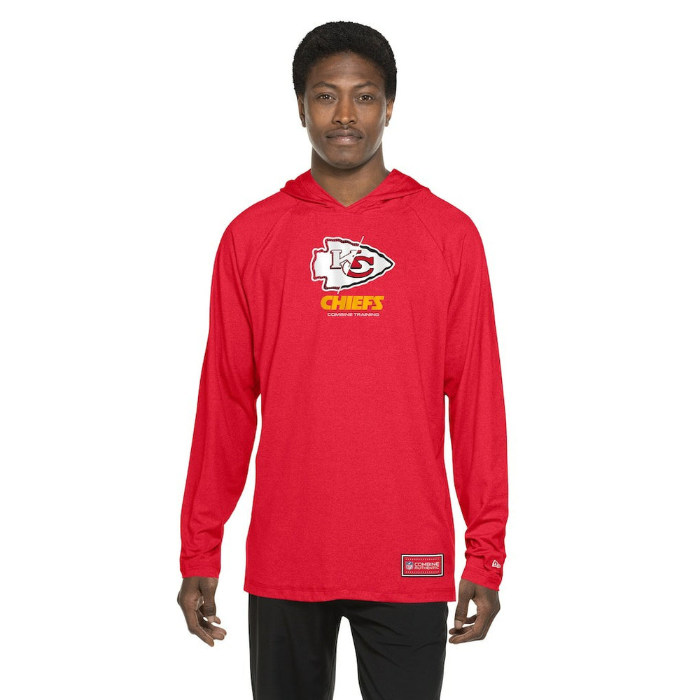 Kansas City Chiefs New Era Functional Fandom Hoodie Red | NFL