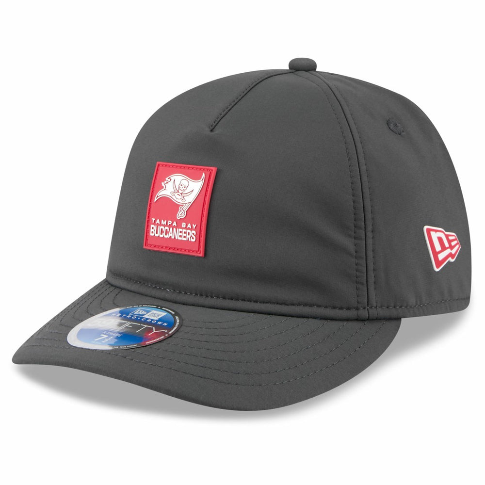 Tampa Bay Buccaneers New Era 2025 Sideline Cold Weather Retro Crown 59FIFTY Fitted Hat Charcoal | NFL
