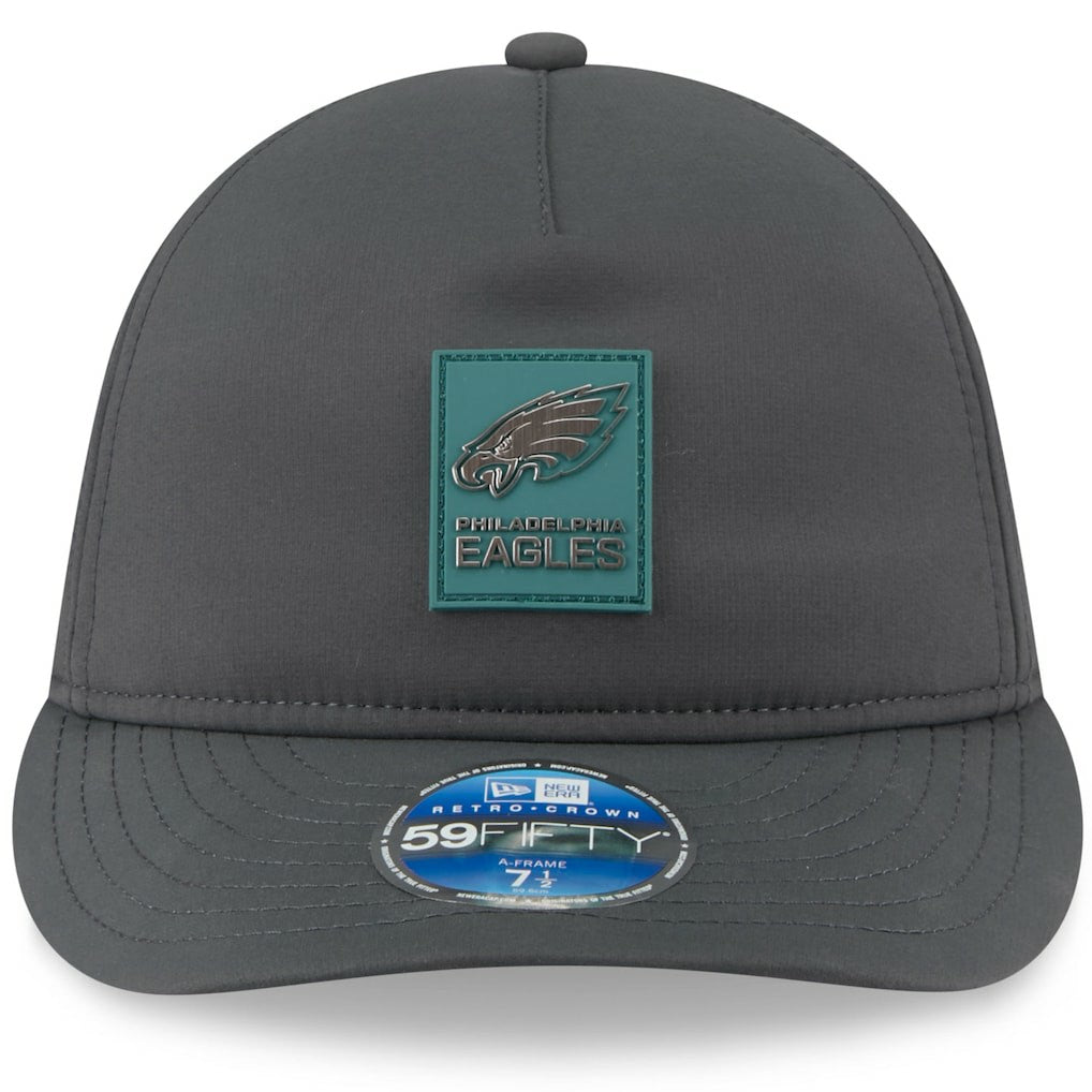 Philadelphia Eagles New Era 2025 Sideline Cold Weather Retro Crown 59FIFTY Fitted Hat Charcoal | NFL
