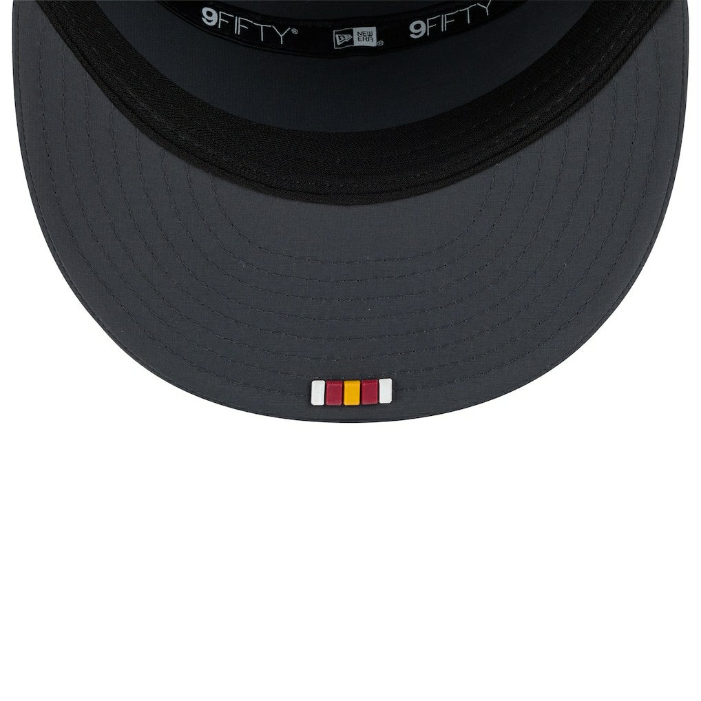 Washington Commanders New Era 2025 Sideline Cold Weather Split Panel 9FIFTY Snapback Hat Charcoal | NFL