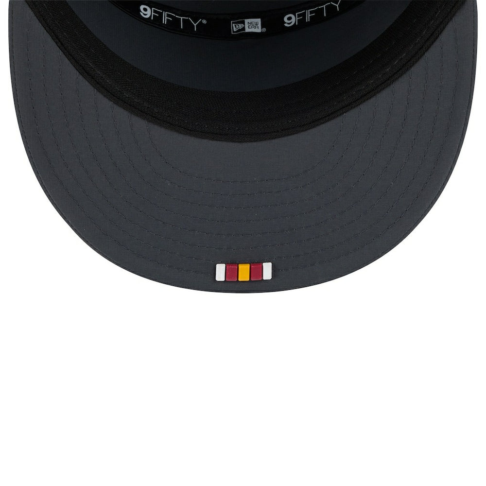 Washington Commanders New Era 2025 Sideline Cold Weather Split Panel 9FIFTY Snapback Hat Charcoal | NFL