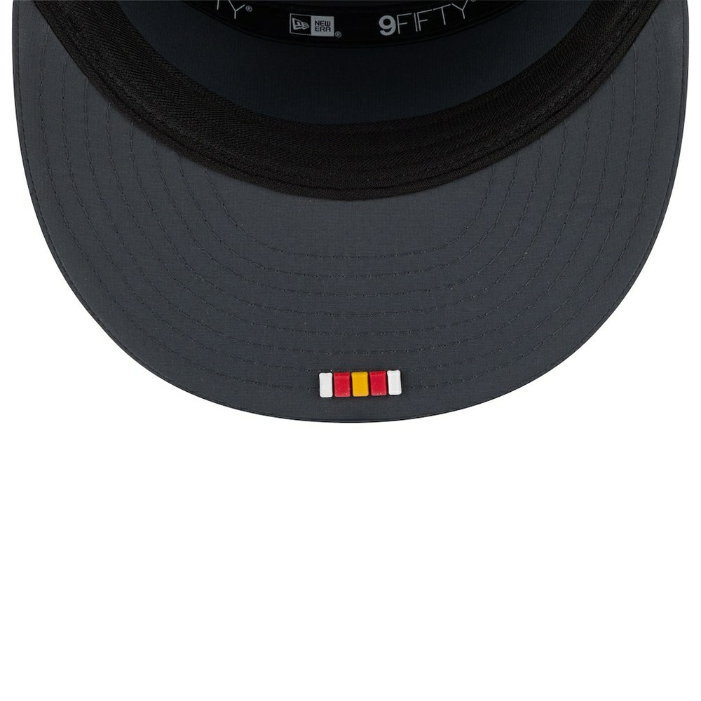Kansas City Chiefs New Era 2025 Sideline Cold Weather Split Panel 9FIFTY Snapback Hat Charcoal | NFL