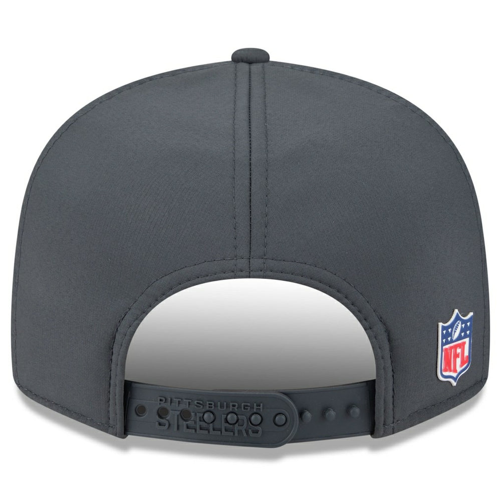 Pittsburgh Steelers New Era 2025 Sideline Cold Weather Split Panel 9FIFTY Snapback Hat Charcoal | NFL
