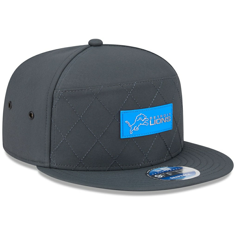 Detroit Lions New Era 2025 Sideline Cold Weather Split Panel 9FIFTY Snapback Hat Charcoal | NFL