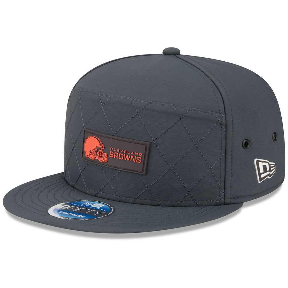 Cleveland Browns New Era 2025 Sideline Cold Weather Split Panel 9FIFTY Snapback Hat Charcoal | NFL
