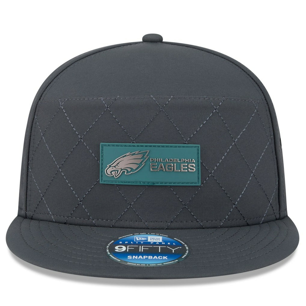 Philadelphia Eagles New Era 2025 Sideline Cold Weather Split Panel 9FIFTY Snapback Hat Charcoal | NFL